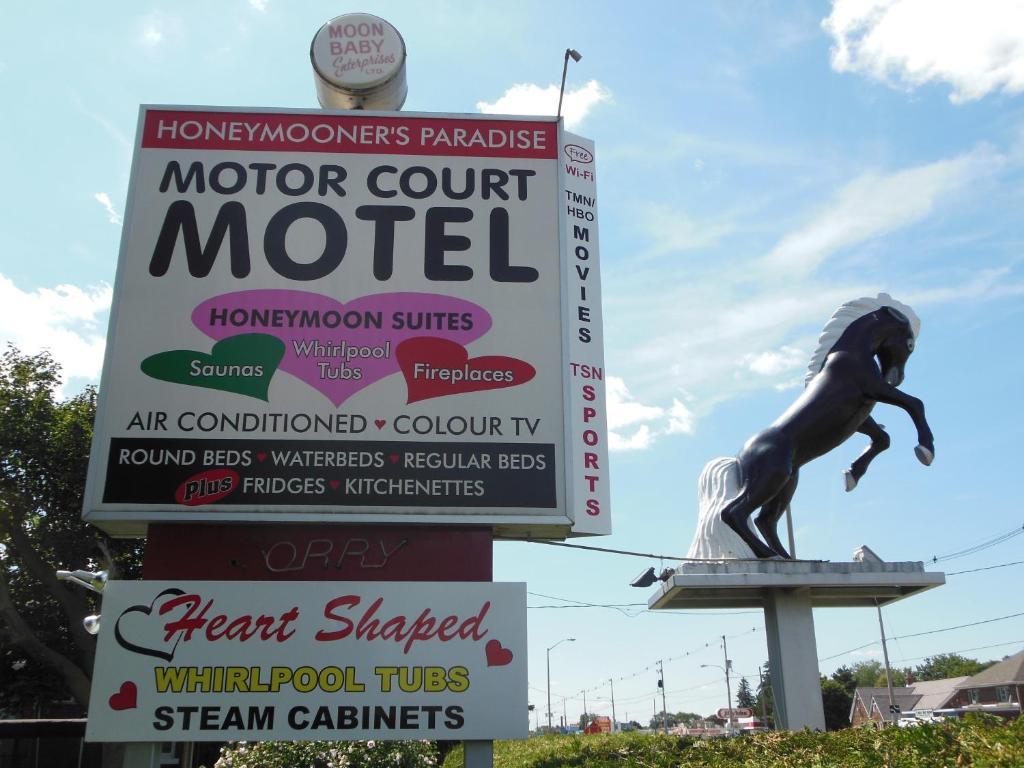 Motor Court Motel Лондон Екстериор снимка